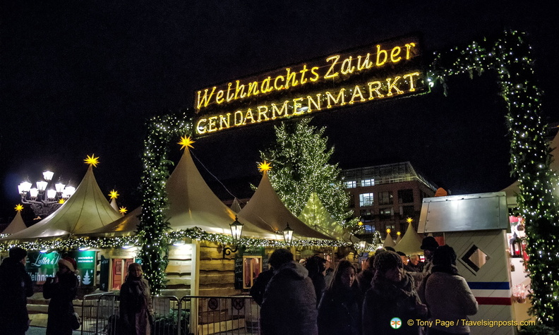gendarmenmarkt-christmas-market_AJP7203.jpg